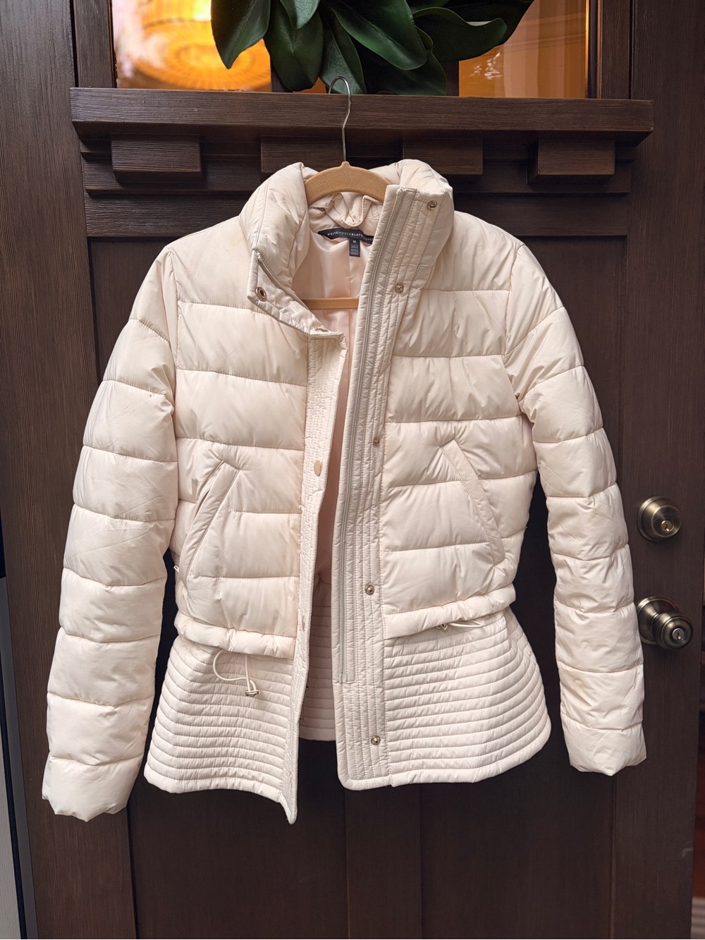 White House Black Market Cream Quilted Puffer Jacket